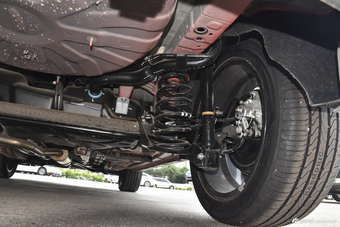 2017款风神AX4 1.6L自动潮尚型