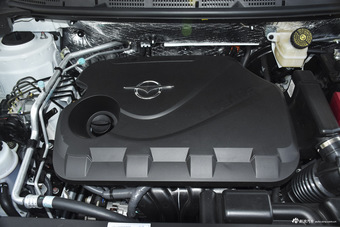 2015款海马S5 1.6L手动豪华型天窗版