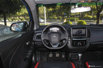2017款纳智捷 U5 SUV 1.6L手动骑士版