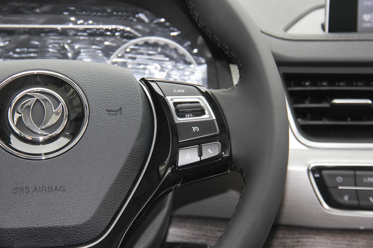 2017款景逸X6 乐享系列1.5T手动豪华型