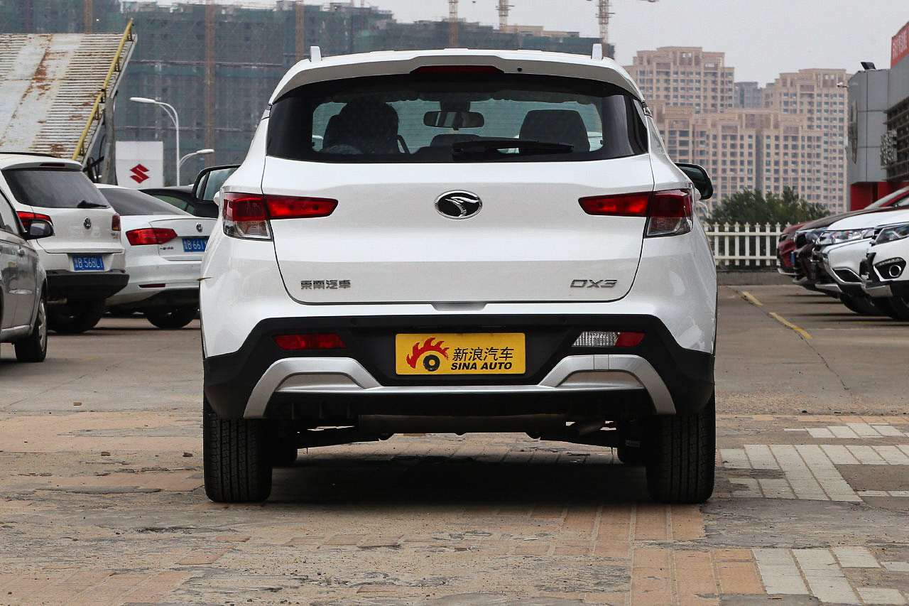 2018款东南DX3 SRG 1.5T手动尊贵型