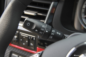 2017款景逸X5乐享系列1.6L自动豪华型