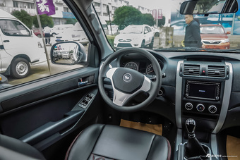 2016款 拓陆者 2.8T E3 柴油两驱舒适版BJ493ZLQ4