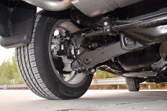 2017款哈弗H6 Coupe 2.0T手动两驱都市型红标