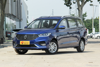 2018款宝骏360 1.5L手动精英型