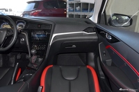 2018款启辰D60 1.6L手动智联精英版