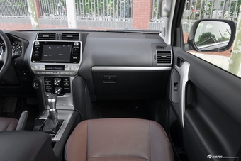 2018款普拉多3.5L自动VX NAVI