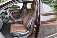 2019款沃尔沃S90 2.0T自动T5智尊版