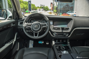 2016款众泰T600 2.0T自动豪华型运动版