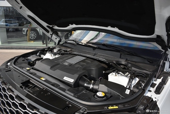 2018款揽胜3.0L自动V6 SC Vogue SE创世加长版