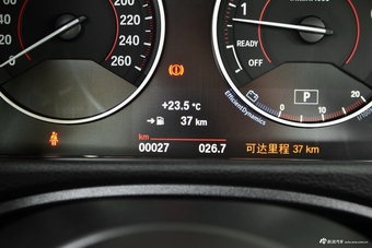 2017款宝马3系GT 2.0L自动330i xDrive M运动型