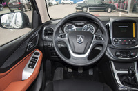 2015款 宝骏560 1.8L手动精英型