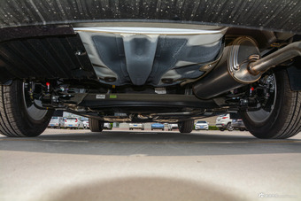 2017款悦动1.6L手动悦值版GLS