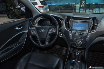 2013款格锐2.2T自动 7座四驱舒适型