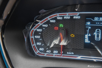 2017款瑞虎3X 1.5L手动时尚版