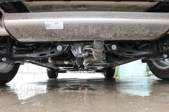 2018款探界者2.0T自动四驱捍界版550T