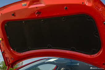 2016款悦纳1.4L手动炫酷版GLS