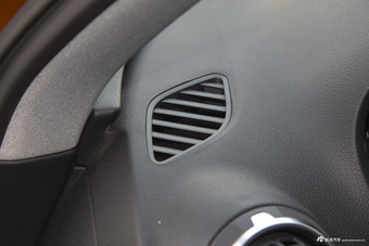 2016款奥迪A3 1.8T自动Limousine 40TFSI豪华型