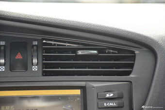 2017款海马M6 1.5T手动豪华型