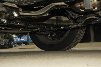 2018款汉腾X5 1.5T CVT精英版