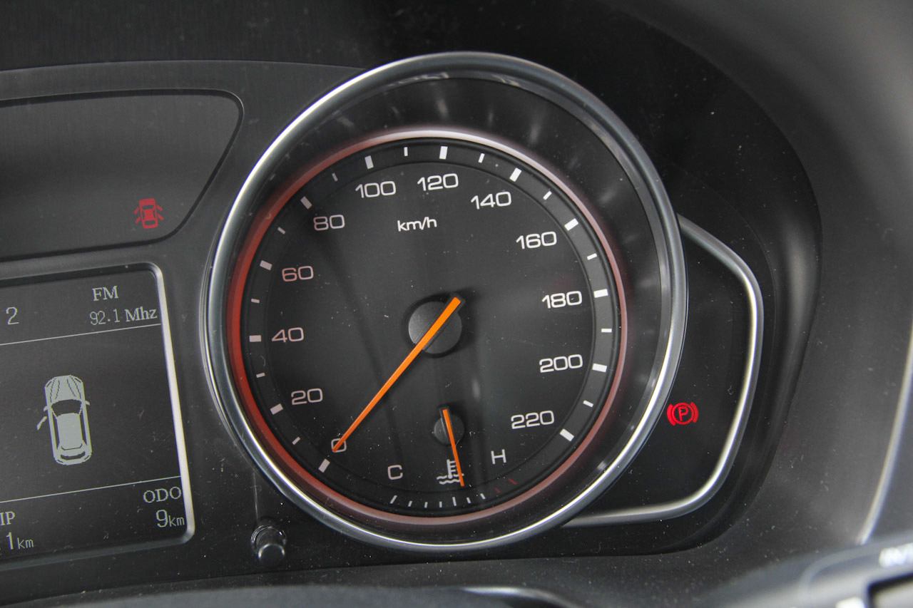 2016款汉腾X7 1.5T手动舒适型