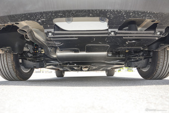 2016款标致308 1.6L手动时尚版