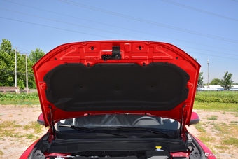 2018款哈弗H6 换代2.0T自动豪华型蓝标