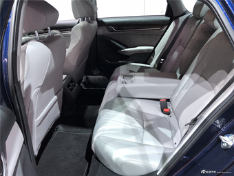 洛杉矶车展实拍2018款雅阁 造型更新潮