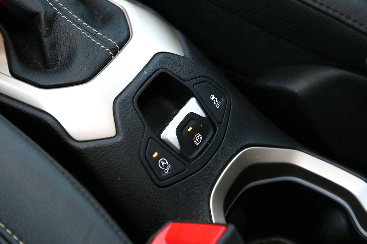 2016款自由侠1.4T自动智能版 