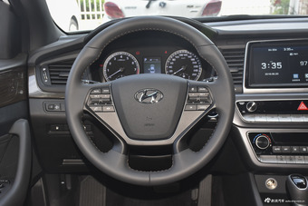 2018款索纳塔九2.0T自动GLS智能型