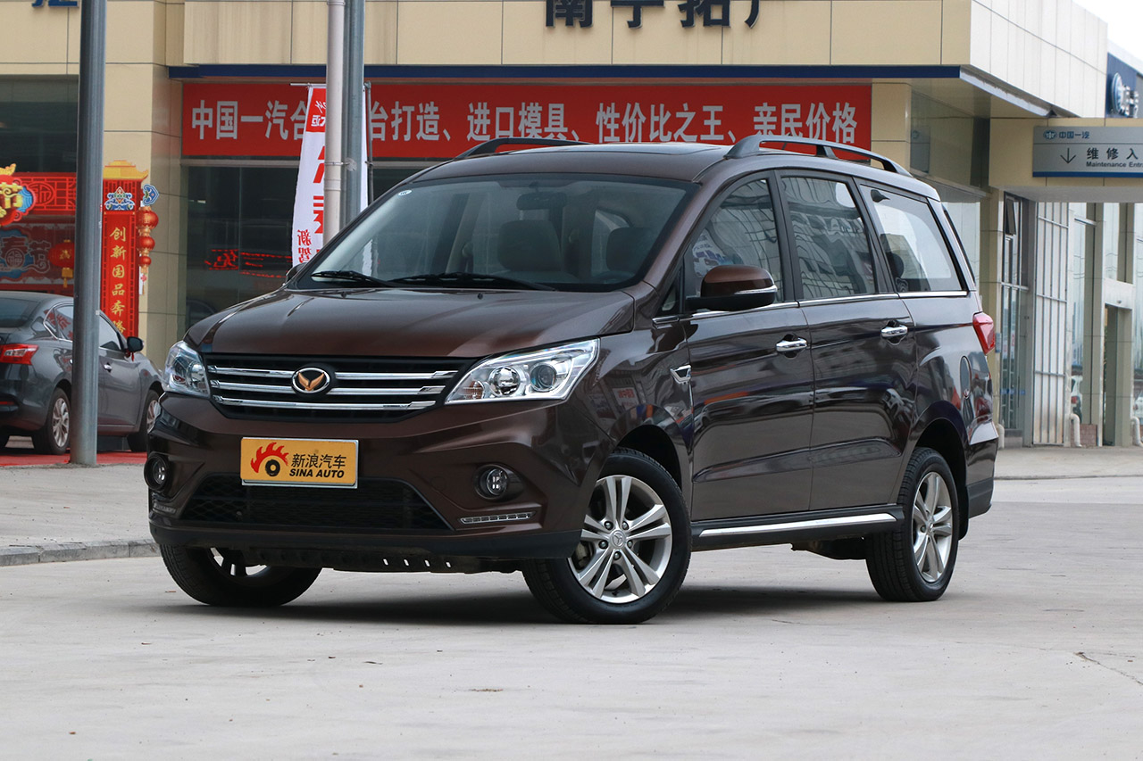 	2016款北汽幻速H3F 1.5L手动豪华型7座