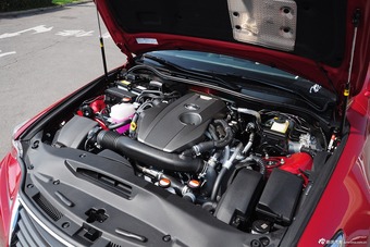 2015款雷克萨斯IS 200t豪华版