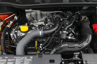 2015款卡缤1.2T自动舒适型