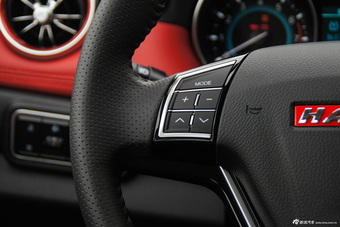 2015款哈弗H1 1.5L自动豪华型