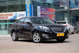 2015款海马福美来1.6L手动智尚型