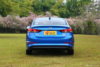 2016款领动1.6L自动智炫旗舰型