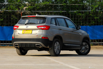 2016款长安CS75 1.8T自动精英版 国4