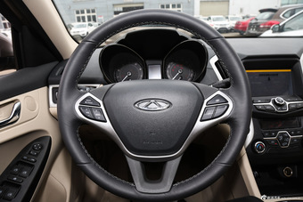 2015款艾瑞泽7 1.6L手动致尚版