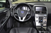 2016款沃尔沃XC60 2.0T自动 T5 AWD智远版