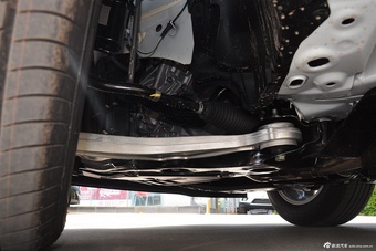 2015款楼兰 2.5L XV RES Plus两驱豪雅版