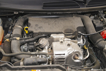 2014款嘉年华两厢1.0T自动劲动型