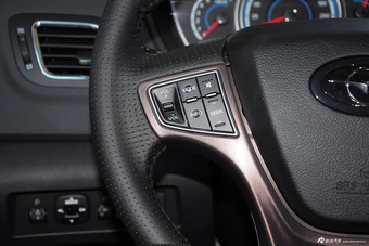 2015款海马S7改款1.8T自动纵领型