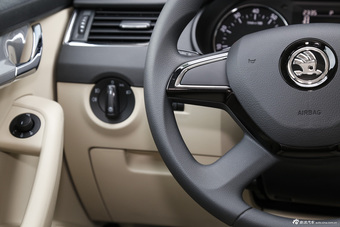 2016款明锐 1.6L自动创行版