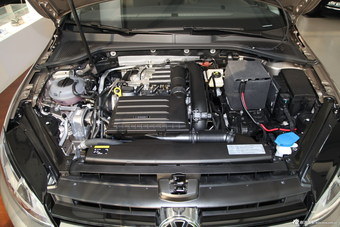 2014款高尔夫1.4TSI自动舒适型