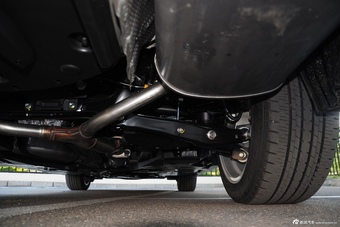 2015款皇冠2.0T自动尊享版