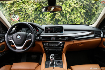 2015款宝马X6 3.0T自动xDrive35i 豪华型图片