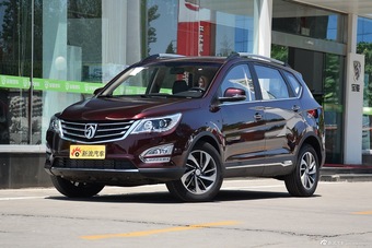 2016款宝骏560 1.5T手动豪华型