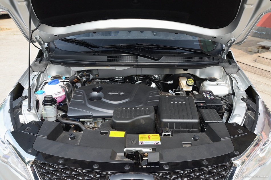 2016款凯翼V3 1.5L手动智联II导航版