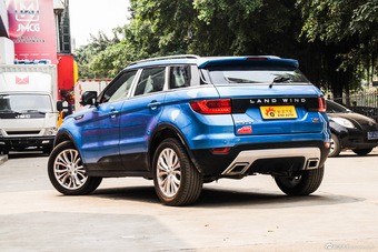 2015款陆风X7 2.0T自动全景旗舰版