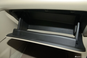 2013款艾瑞泽7 1.6CVT致尚版图片